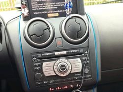 Rot Gebraucht 2007 Nissan Qashqai +2 SUV | 8.800 €