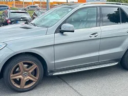Grau Gebraucht 2013 Mercedes ML350 AMG line SUV | 21.500 € (Guter Preis)