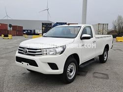 Weiß Gebraucht 2024 Toyota HiLux Abholung | 29.750 €