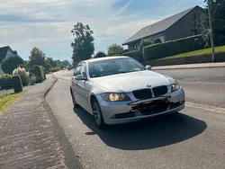 Silber Gebraucht 2005 BMW 318 Limousine | 1.400 € (Superpreis)