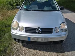 Silber Gebraucht 2003 VW Polo Kleinwagen | 1.000 € (Guter Preis)