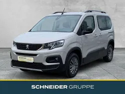 Grau Gebraucht 2022 Peugeot Rifter Allure Van / Kleinbus | 23.490 € (Fairer Preis)