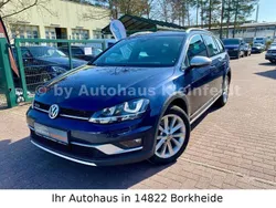 Night blue metallic Gebraucht 2016 VW Golf Alltrack Kombi | 17.990 € (Etwas zu teuer)