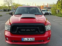 Rot Gebraucht 2017 Dodge Ram Abholung | 32.999 €