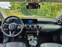 Schwarz Gebraucht 2020 Mercedes CLA200 Shooting Brake Kombi | 19.500 € (Guter Preis)