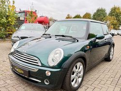 Grün Gebraucht 2005 Mini ONE Kleinwagen | 6.490 € (Etwas zu teuer)