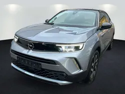 Kontrast grau/quarz silber Gebraucht 2021 Opel Mokka-e Elegance SUV | 17.490 € (Fairer Preis)