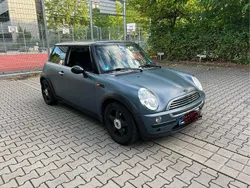Blau Gebraucht 2003 Mini ONE Kleinwagen | 2.900 €