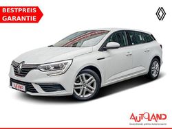 Weiß Gebraucht 2017 Renault Mégane IV Play Limousine | 14.950 € (Teuer)