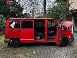 Rot Gebraucht 1994 Renault Trafic Van / Kleinbus | 3.000 €