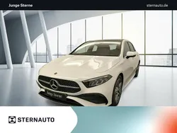 Unilack polarweiß Gebraucht 2024 Mercedes A200 Premium Limousine | 34.510 € (Fairer Preis)