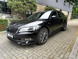 Schwarz Gebraucht 2019 Skoda Superb LAURIN & KLEMENT Kombi | 26.890 € (Guter Preis)
