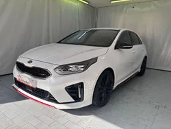 Weiß Gebraucht 2019 Kia Ceed GT Limousine | 18.450 € (Fairer Preis)