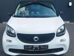 Weiß Gebraucht 2019 Smart ForFour Limousine | 7.200 € (Fairer Preis)