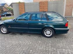 Grün Gebraucht 1998 BMW 520 Kombi | 1.000 € (Superpreis)