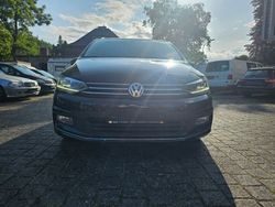 Schwarz Gebraucht 2017 VW Touran Highline Van / Kleinbus | 11.800 € (Teuer)
