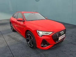Rot Gebraucht 2021 Audi e-tron Sportback S-Line SUV | 46.690 €
