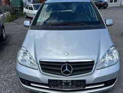 Silber Gebraucht 2009 Mercedes A150 Limousine | 2.999 € (Guter Preis)