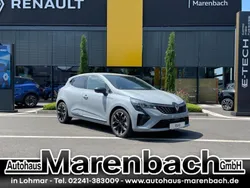 Grau Neu 2025 Renault Clio V Techno Limousine | 22.980 € (Teuer)