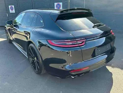Schwarz Gebraucht 2019 Porsche Panamera S E-Hybrid Sport Turismo Limousine | 64.880 € (Etwas zu teuer)