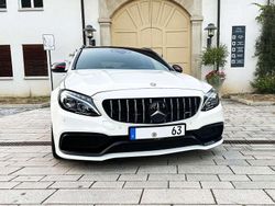 Weiß Gebraucht 2016 Mercedes C63 AMG AMG Kombi | 48.300 €
