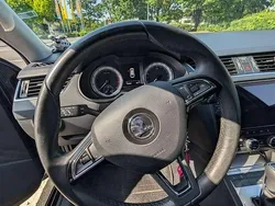 Schwarz Gebraucht 2018 Skoda Octavia Ambition Kombi | 14.900 € (Guter Preis)
