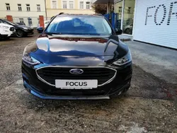 Schwarz Gebraucht 2022 Ford Focus Cool & Connect Kombi | 21.900 € (Teuer)