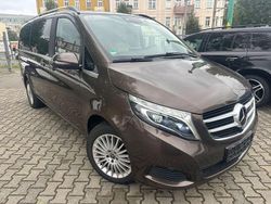 Dolomitbraun Gebraucht 2018 Mercedes V250 Avantgarde Van / Kleinbus | 37.888 € (Fairer Preis)