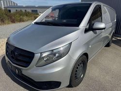Silber Gebraucht 2015 Mercedes Vito Van / Kleinbus | 14.500 €