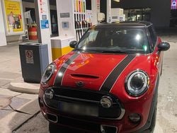 Rot Gebraucht 2017 Mini Cooper S Kleinwagen | 18.000 € (Fairer Preis)