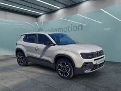 Grau Neu 2025 Jeep Avenger Summit SUV | 32.640 € (Teuer)