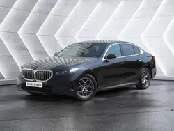 Schwarz Gebraucht 2024 BMW 520 Sport Line Limousine | 45.900 € (Etwas zu teuer)