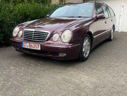 Rot Gebraucht 2000 Mercedes 320 Avantgarde Limousine | 2.800 € (Superpreis)
