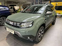 Safarigrüngrau Gebraucht 2023 Dacia Duster Journey SUV | 23.490 € (Fairer Preis)
