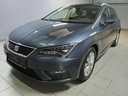 Grau Gebraucht 2020 Seat Leon ST Style Kombi | 10.900 € (Fairer Preis)