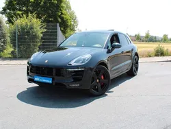 Schwarz Gebraucht 2018 Porsche Macan Turbo Performance Package SUV | 53.950 € (Fairer Preis)