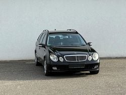 Schwarz Gebraucht 2004 Mercedes E270 Avantgarde Kombi | 2.499 € (Guter Preis)