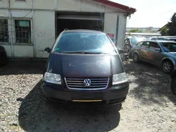 Schwarz Gebraucht 2005 VW Sharan Highline Van / Kleinbus | 3.899 € (Etwas zu teuer)