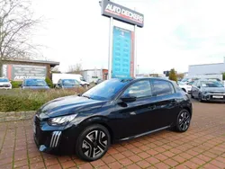 Perla nera schwarz Gebraucht 2024 Peugeot 208 Allure Kleinwagen | 18.980 € (Fairer Preis)