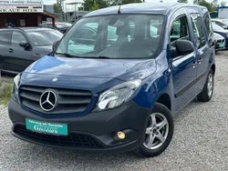 Blau Gebraucht 2019 Mercedes Citan 109 Van / Kleinbus | 12.990 € (Fairer Preis)