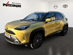 Warm gold metallic Gebraucht 2022 Toyota Yaris Cross SUV | 26.490 € (Fairer Preis)