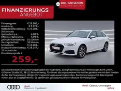 Gletscherweiß metallic Gebraucht 2023 Audi A4 Advanced Plus Kombi | 28.980 € (Guter Preis)