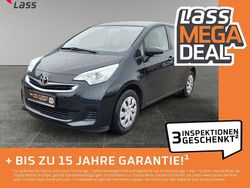 Schwarz Gebraucht 2014 Toyota Verso-S Life Van / Kleinbus | 8.480 € (Fairer Preis)