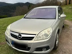 Gebraucht 2007 Opel Signum Sport Kombi | 2.750 €