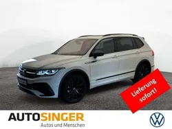 Oryxweiß perlmutteffekt Gebraucht 2024 VW Tiguan Allspace R-line SUV | 53.480 €