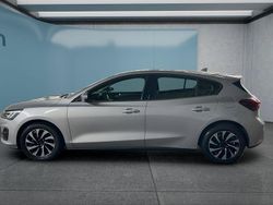 Silber Neu 2025 Ford Focus Titanium Limousine | 29.799 € (Fairer Preis)