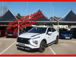 Titanweiß Gebraucht 2022 Mitsubishi Eclipse Cross Plus SUV | 25.890 € (Etwas zu teuer)