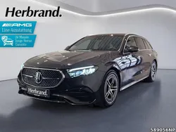 Grau Gebraucht 2024 Mercedes E220 AMG Limousine | 49.890 € (Guter Preis)