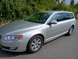 Grau Gebraucht 2014 Volvo V70 Kombi | 9.100 € (Superpreis)