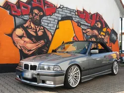Grau Gebraucht 1995 BMW 328 Cabriolet M Sport Cabrio | 15.900 €